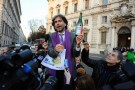 Popolo Viola in piazza per dimissioni Berlusconi