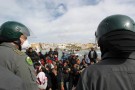 Lampedusa: al via evacuazione migranti