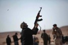 Libia, bombe sulle raffinerie