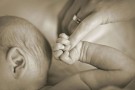 Ragazzina vende figlio per 12 mila euro